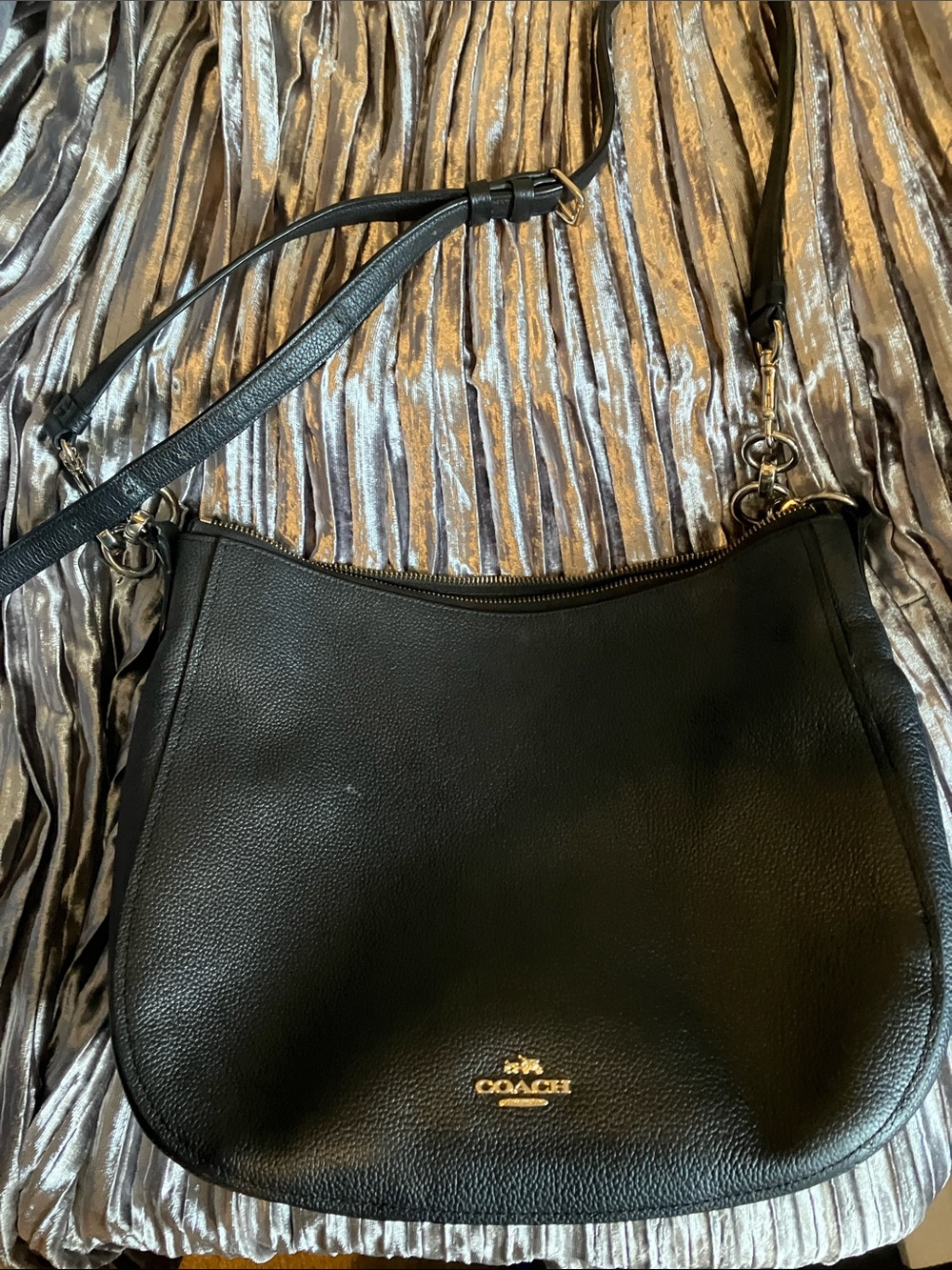 Coach Chelsea Hobo 32 Bag